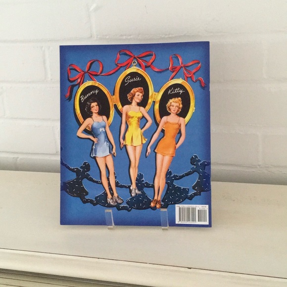 Never Used-Brand New 2010 Classic Old Style Girl Friends Paper Doll Project - Picture 2 of 6